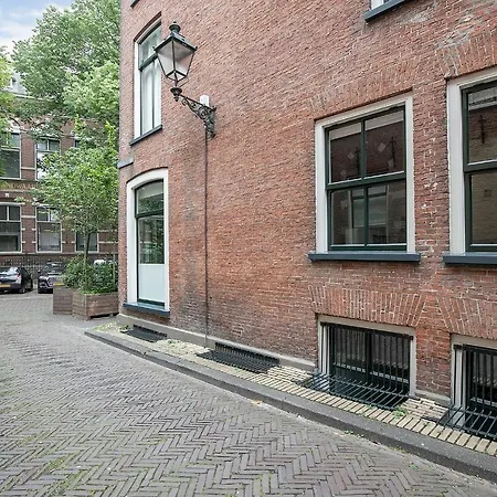Apartment Eewal 68 Leeuwarden Exterior photo